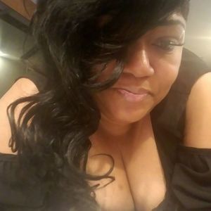 Meet your Posher, Alicia